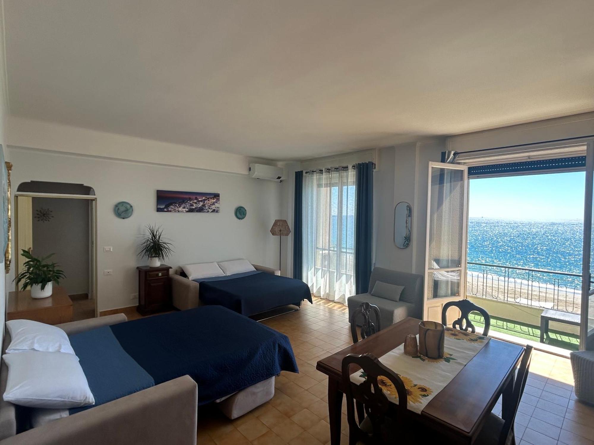 Vista Mare Savona Lejlighed Eksteriør billede